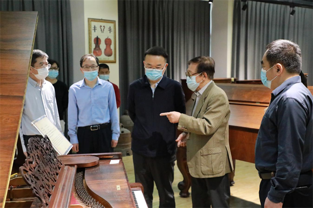 王金福厅长赴福建艺术职业学院现场检查指导疫情防控工作